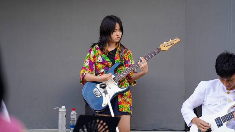 top-all-details-34885-4